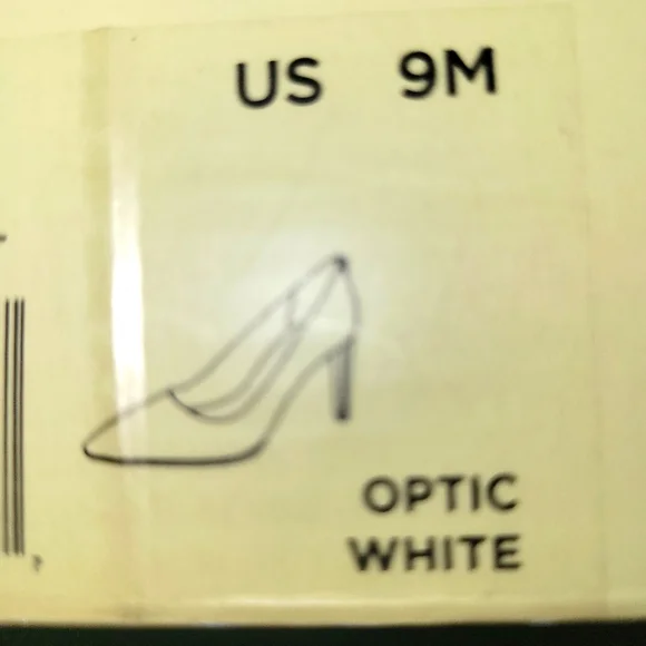 Michael Kors Classic White Heels 5" Heels. New In Box. - Picture 8 of 9